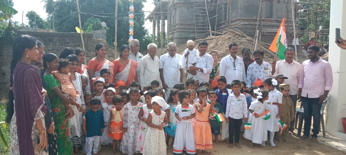 Current students in a workshop - 2024-25